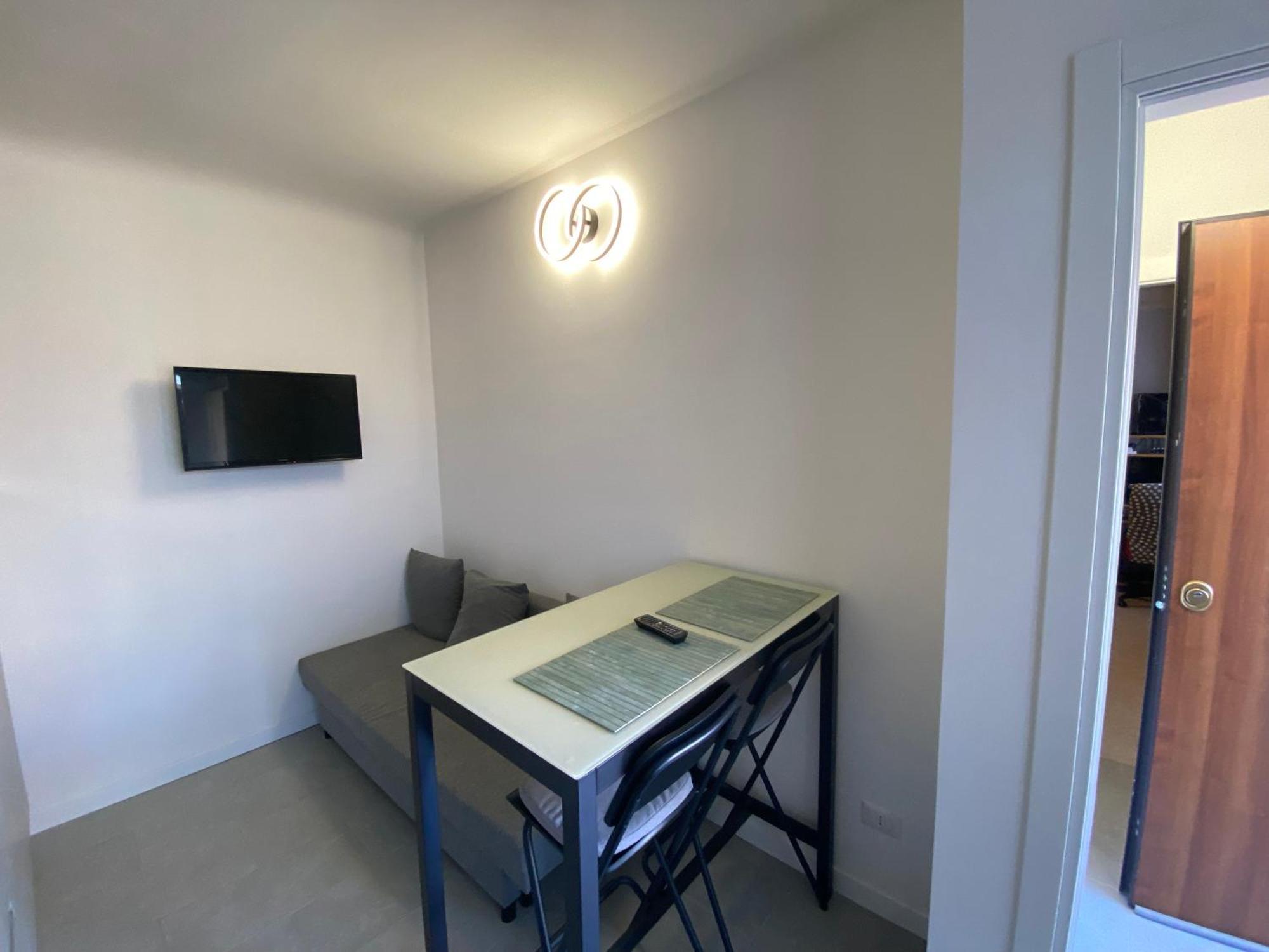 Renovated With Two Single Beds * Milano